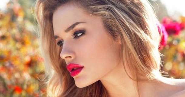 12 Things That Make Women Feel Even More Powerful Than Red Lipstick Does
