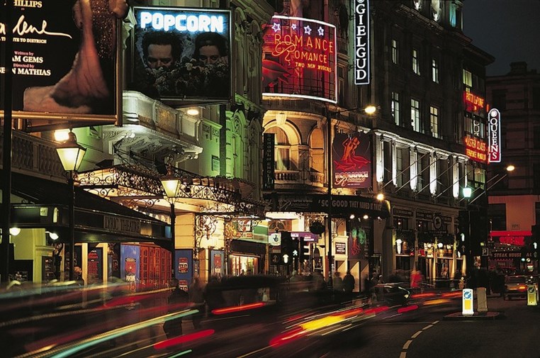Iconic British films James Bond and Harry Potter inspire Lebanese to visit the UK