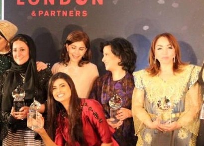 Majida Roumi receives Arab Women Award 2015