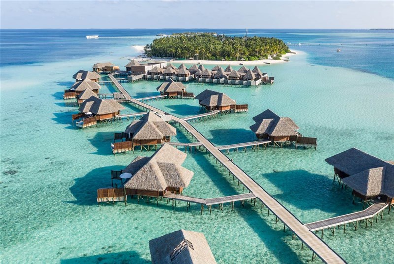 The Maldives Plans to Vaccinate Visitors Upon Arrival in Effort to Boost Tourism