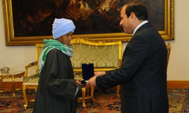 Egyptian woman who has lived as man for 40 years voted best mum