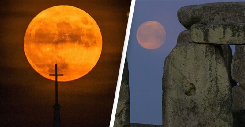 Harvest Moon And Mars To Be Visible In Night’s Sky This Week