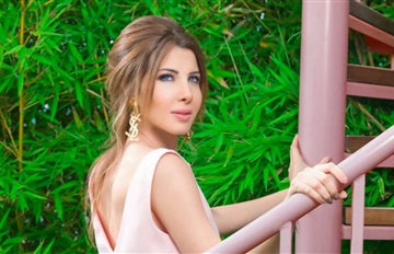 نانسي عجرم تفوز بـميوزك أوورد 2014