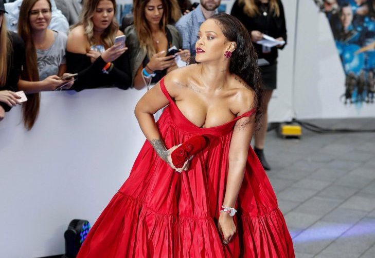 Rihanna's Low-cut scarlet gown at Valerian Premiere