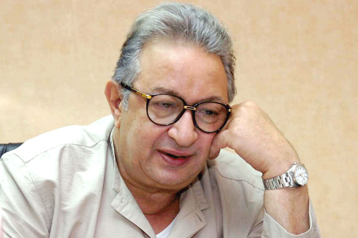 Famed Egyptian Actor Nour El Sherif Dies at 69
