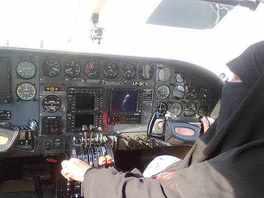 World s First Hijabi Pilot Guinness Book of World Record Holder Capt Pilot Shahnaz Laghari
