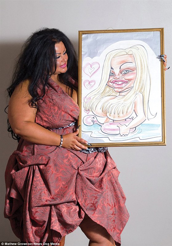 This Woman Spent Over $200,000 on Plastic Surgery to Look Like a Caricature of Herself