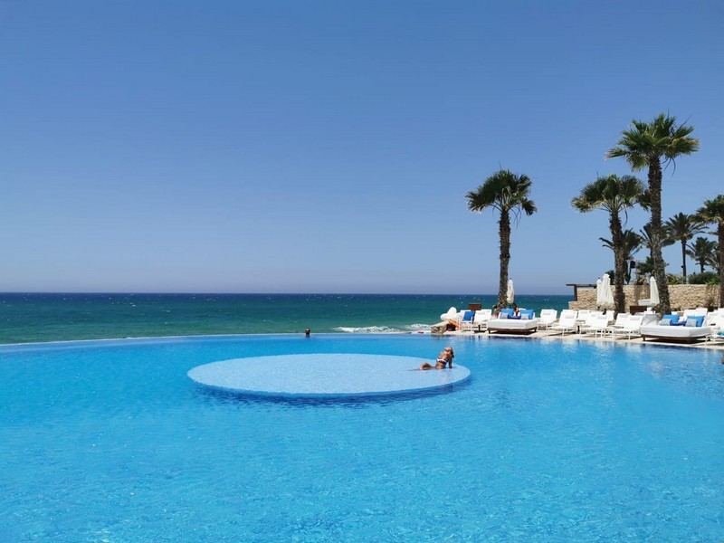 Sunsets, Seafood, and Summer Relaxation at Del Mare Resort
