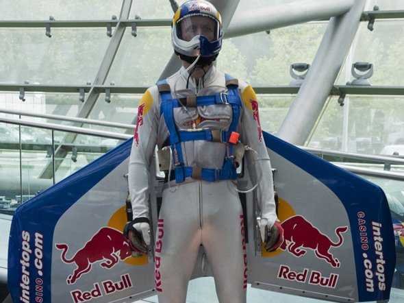 Red Bull Will Pay $10 To Disappointed  Customers