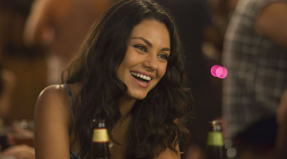 13 Ways You Know Youre Dating A High-Quality Woman