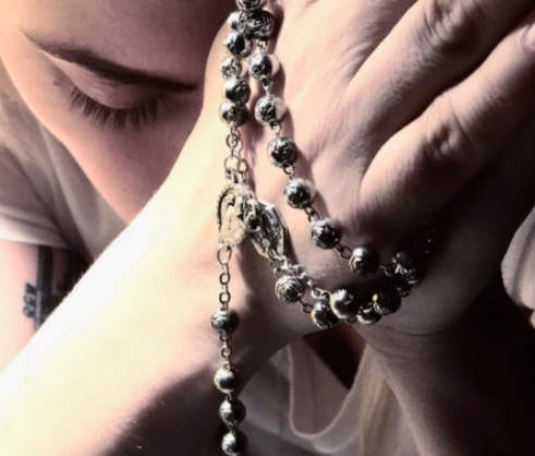 Lady Gaga reveals the reason for postponing her Europe tour