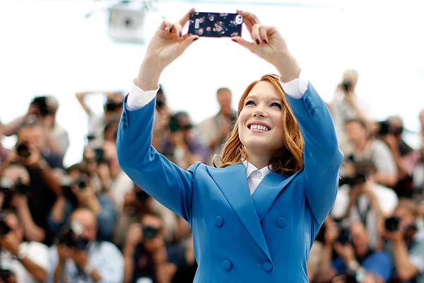 Selfies banned at Cannes Film Festival