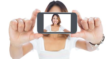 AMERICAN PSYCHIATRIC ASSOCIATION MAKES IT OFFICIAL: SELFIE A MENTAL DISORDER