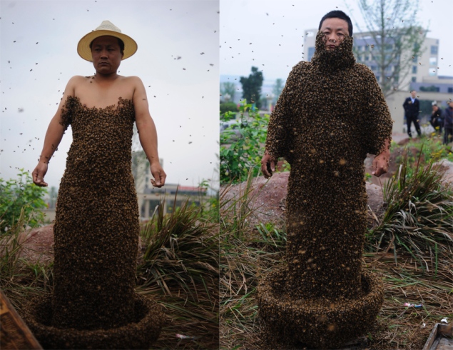 Chinese Man Covers His Entire Body in Bees