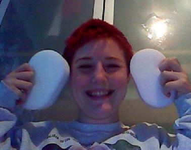 UK girl 19 eats 2 bath sponges every week