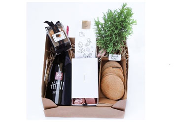 A naturally sweet gift that gives back