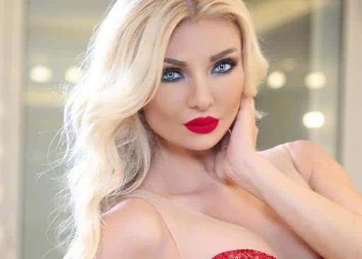 Myriam Klink In Video: stay at home 