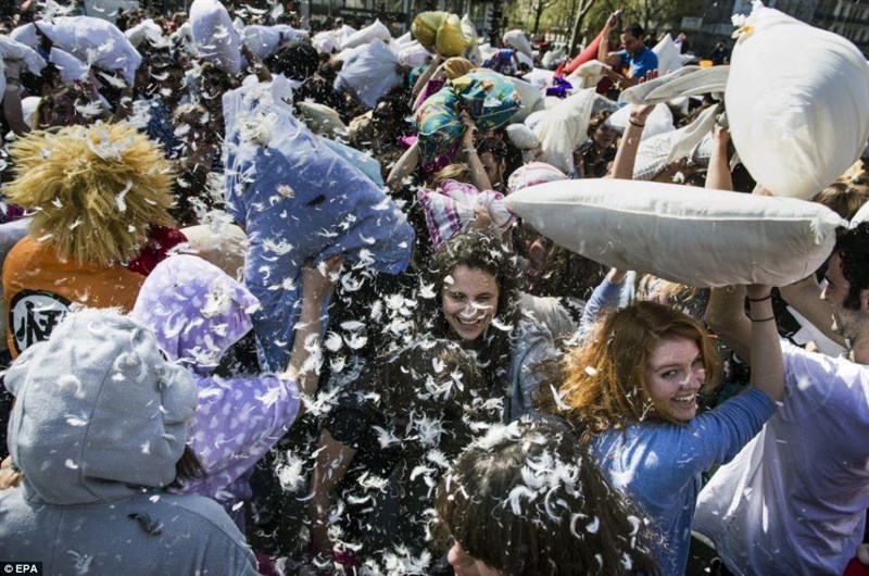 10 Weird Laws Around The World