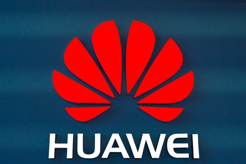 Huawei Watch D announced with a big feature the Apple Watch 7 lacks