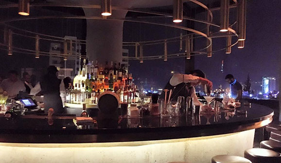 Heights Classic Bar