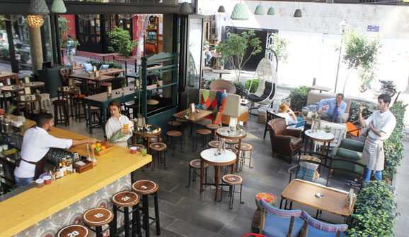 BistroBar Live Hamra
