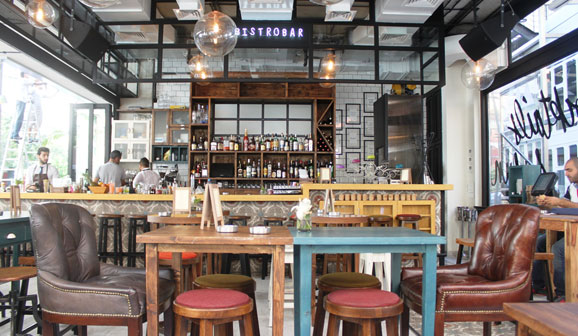 BistroBar Live Hamra