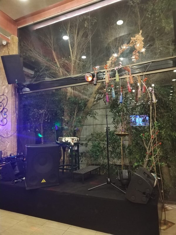 Almaz Baie resto cafe
