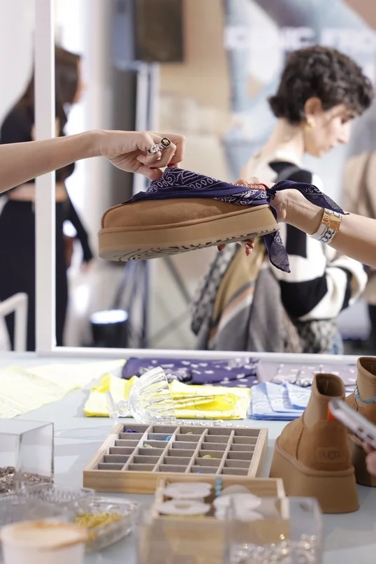 UGG BRINGS ITS AW25 COLLECTION TO LIFE AT AOUT GALLERY IN BEIRUT