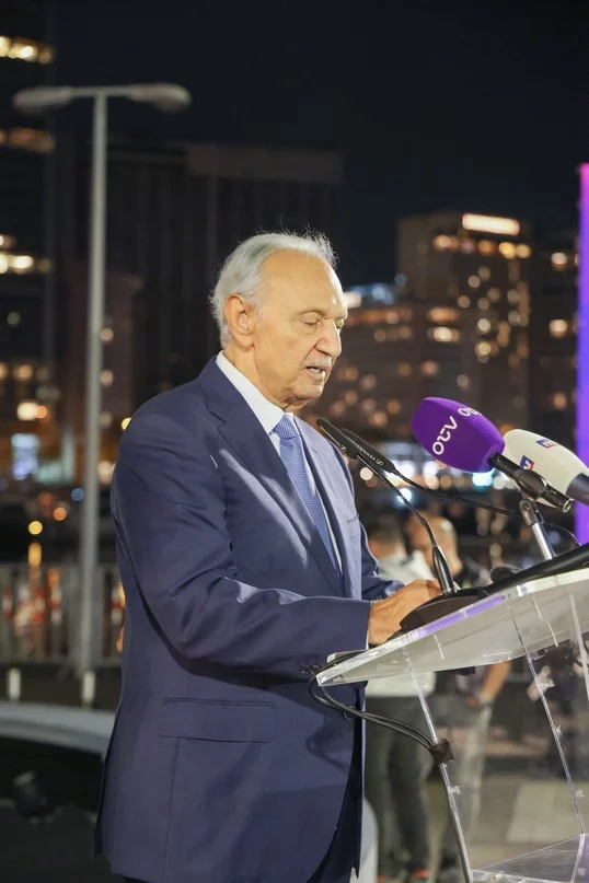 Joy with Every Turn: Zaitunay Bay Unveiled Lebanon’s First Rotating Tree