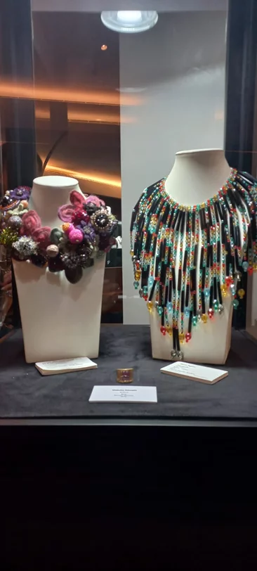 DIVA! Italian Glamour in Fashion Jewellery