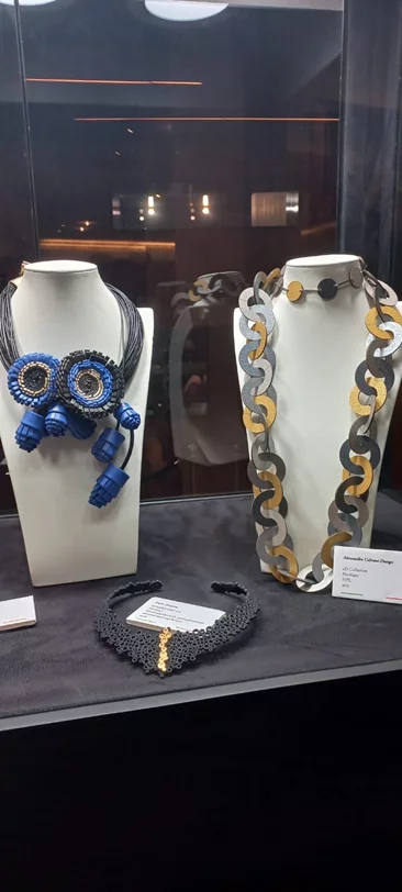 DIVA! Italian Glamour in Fashion Jewellery