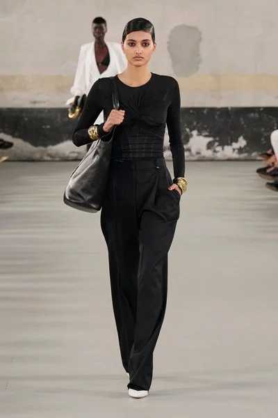 ELISABETTA FRANCHI FASHION SHOW
