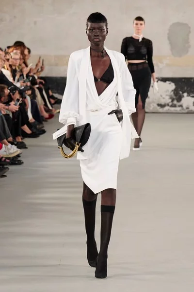 ELISABETTA FRANCHI FASHION SHOW