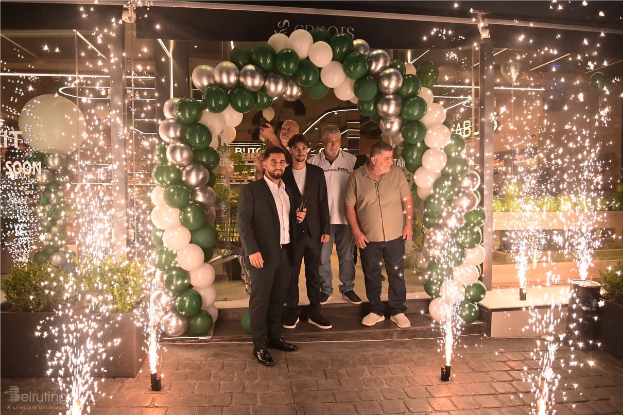 Grand Opening of Groots
