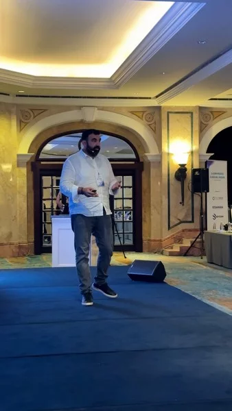 IY Media biggest E-Commerce and Social Media Workshop Phoenicia Hotel