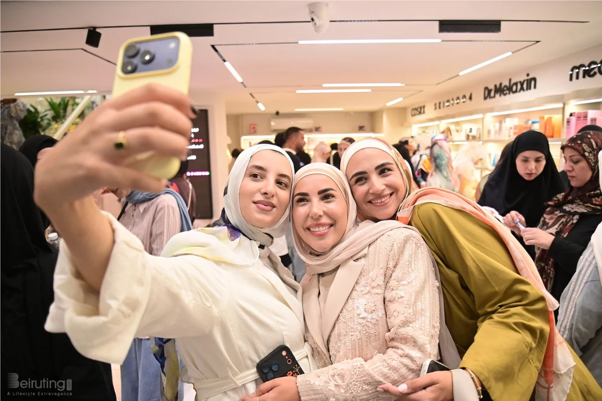 Opening of Sisters Glow