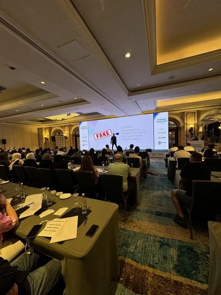 IY Media biggest E-Commerce and Social Media Workshop Phoenicia Hotel