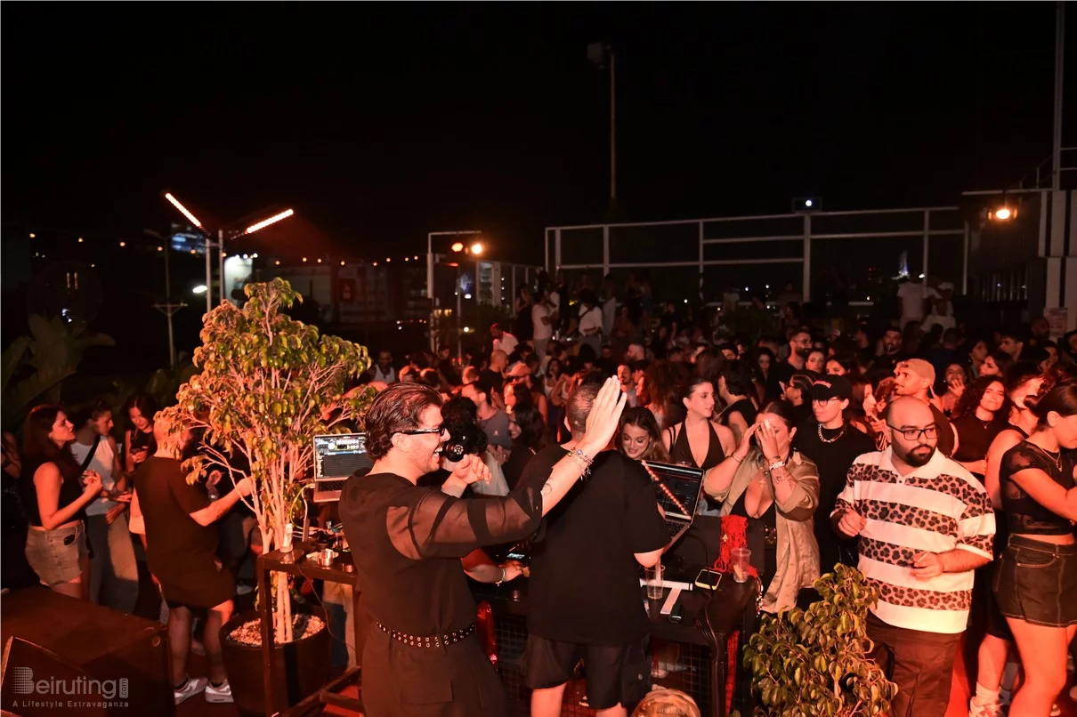 Club Heshik Beshik 4th Anniversary at KED