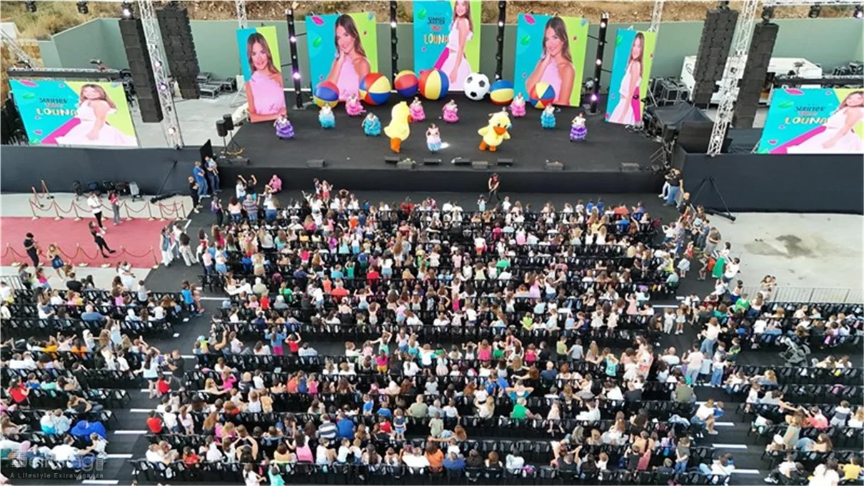 Louna at Ehdeniyat Festival