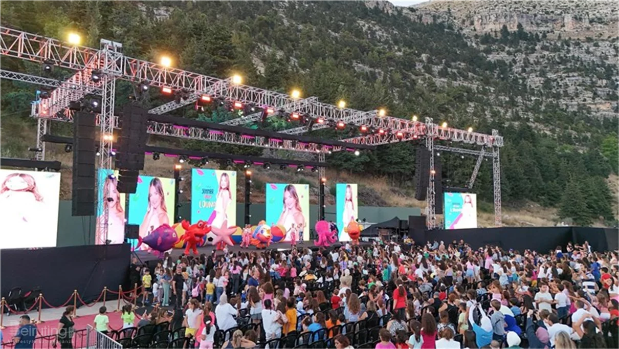 Louna at Ehdeniyat Festival