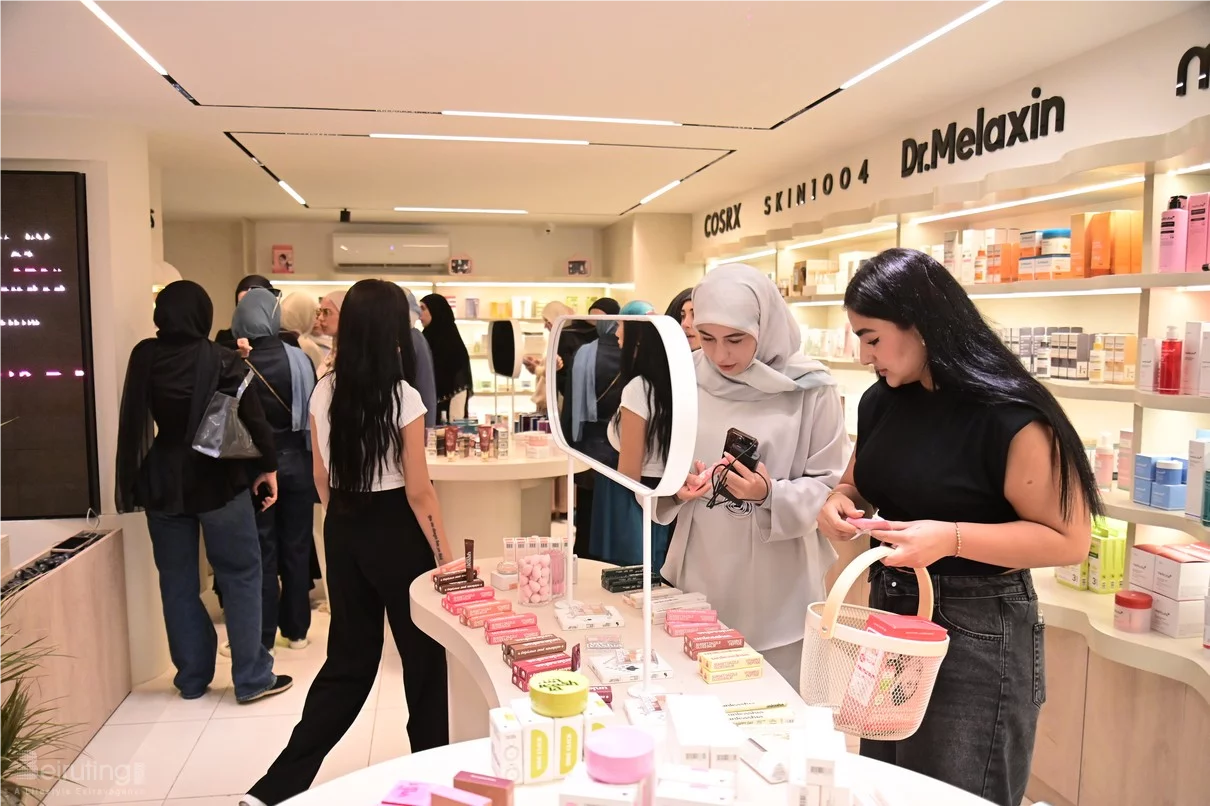 Opening of Sisters Glow