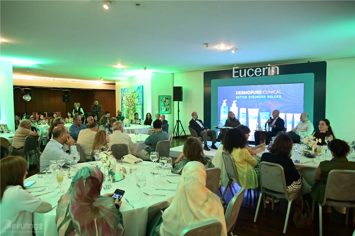 Eucerin Dermopure Clinical New Chapter