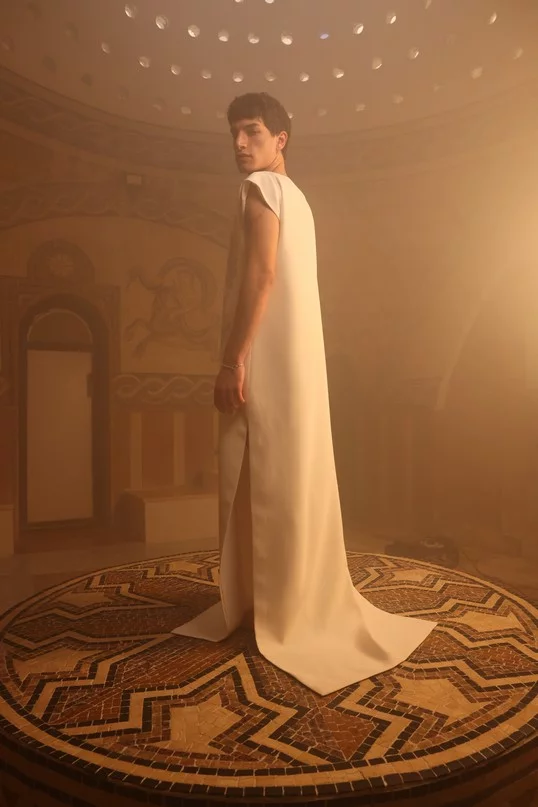 Edmond Moussallem Unveils Les Muses A Special Edition Ramadan Abaya Collection