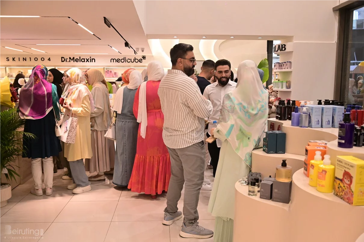 Opening of Sisters Glow