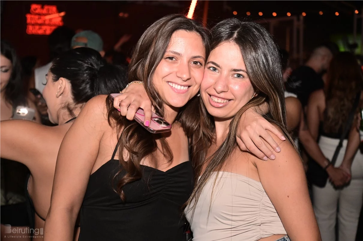 Club Heshik Beshik 4th Anniversary at KED