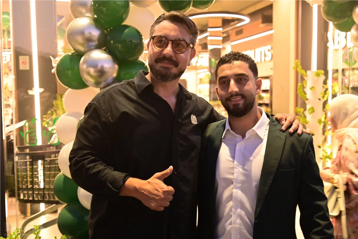 Grand Opening of Groots
