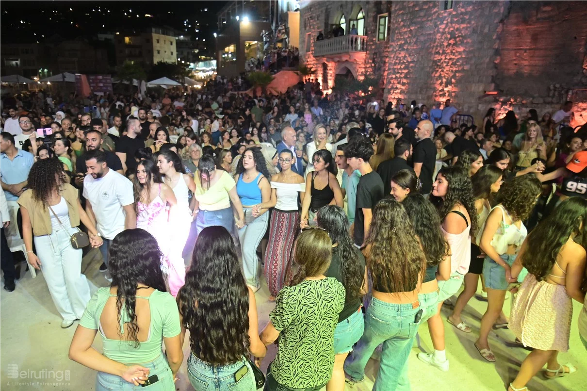 AlWalid at Tabarja Kfaryassine Festivals