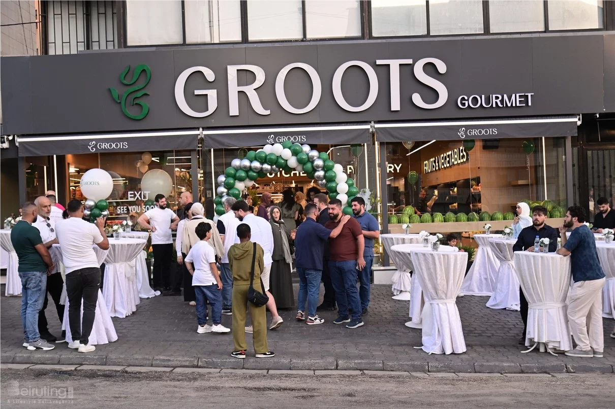 Grand Opening of Groots