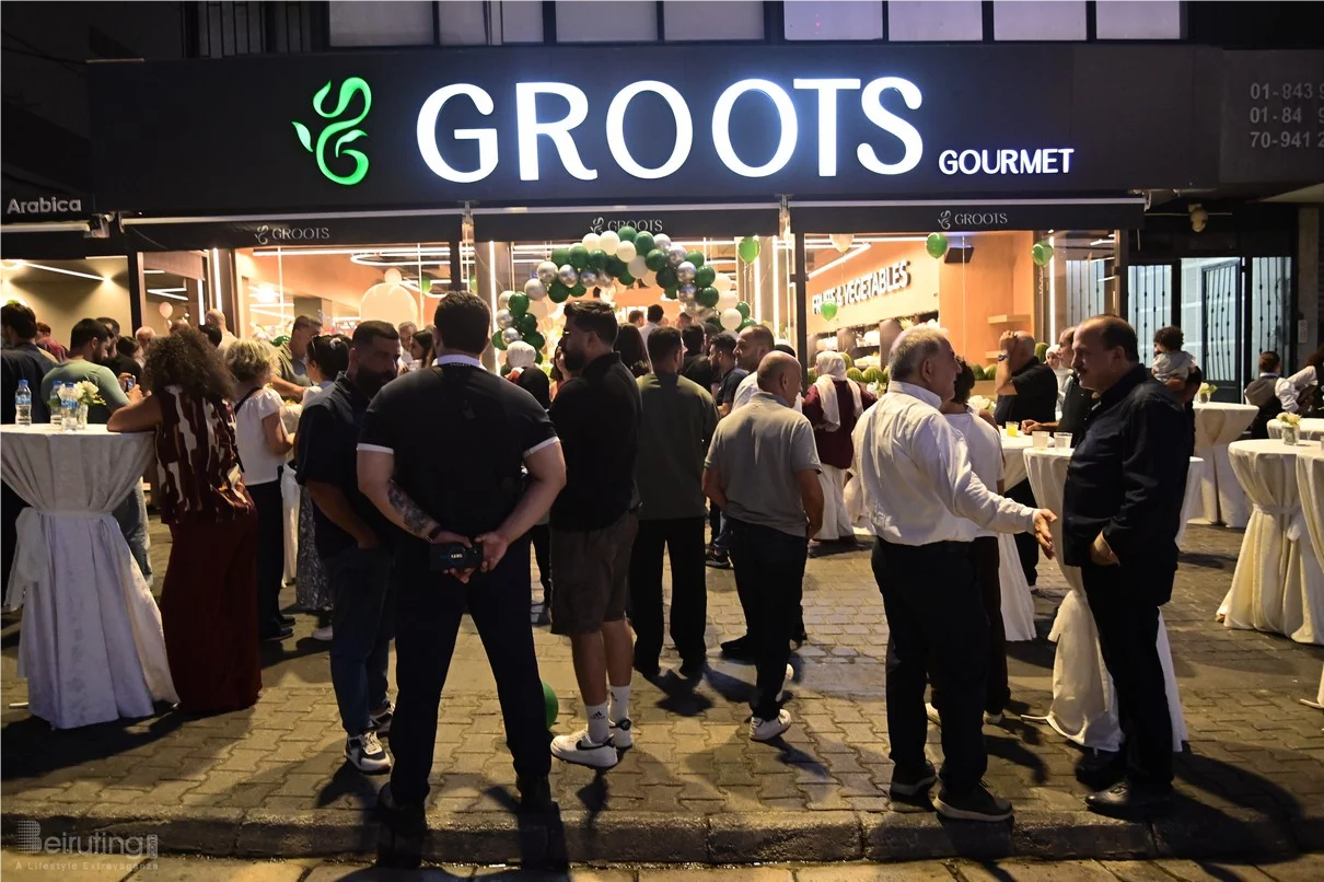 Grand Opening of Groots