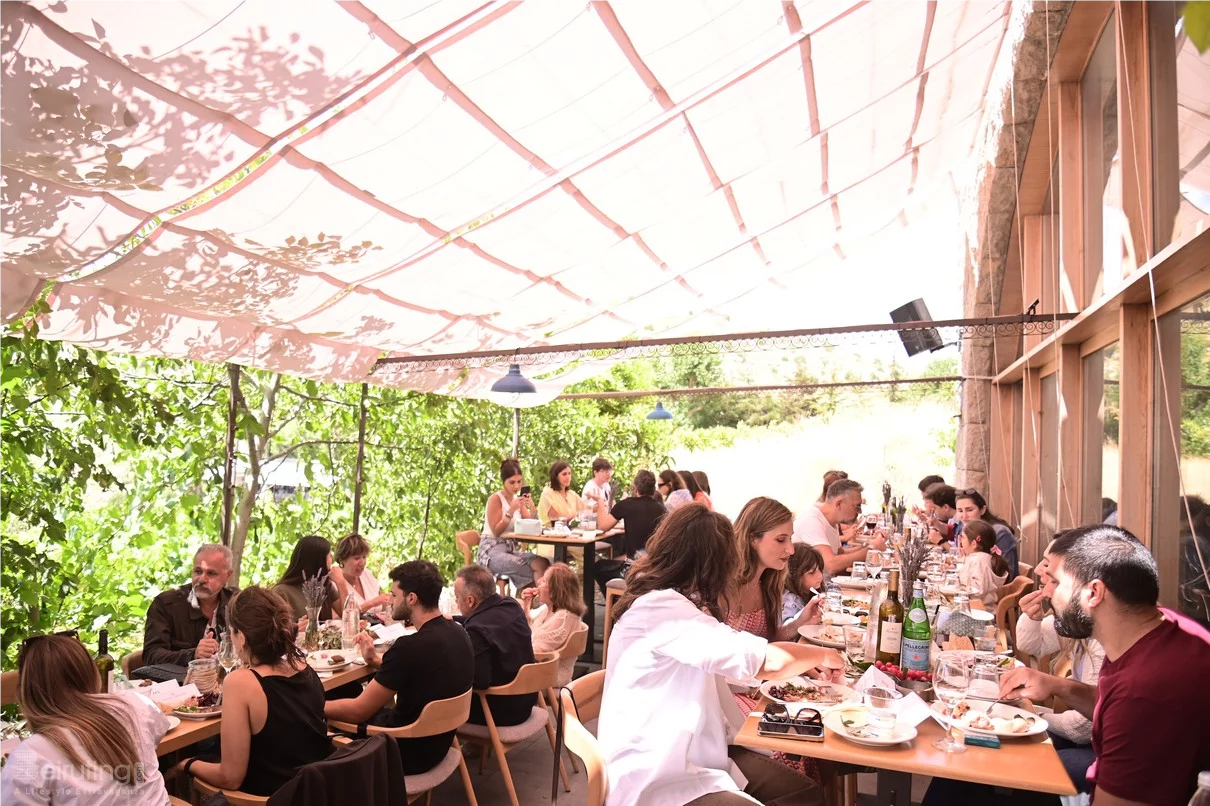 Joyceful Delight at SAYA – Massaya Winery